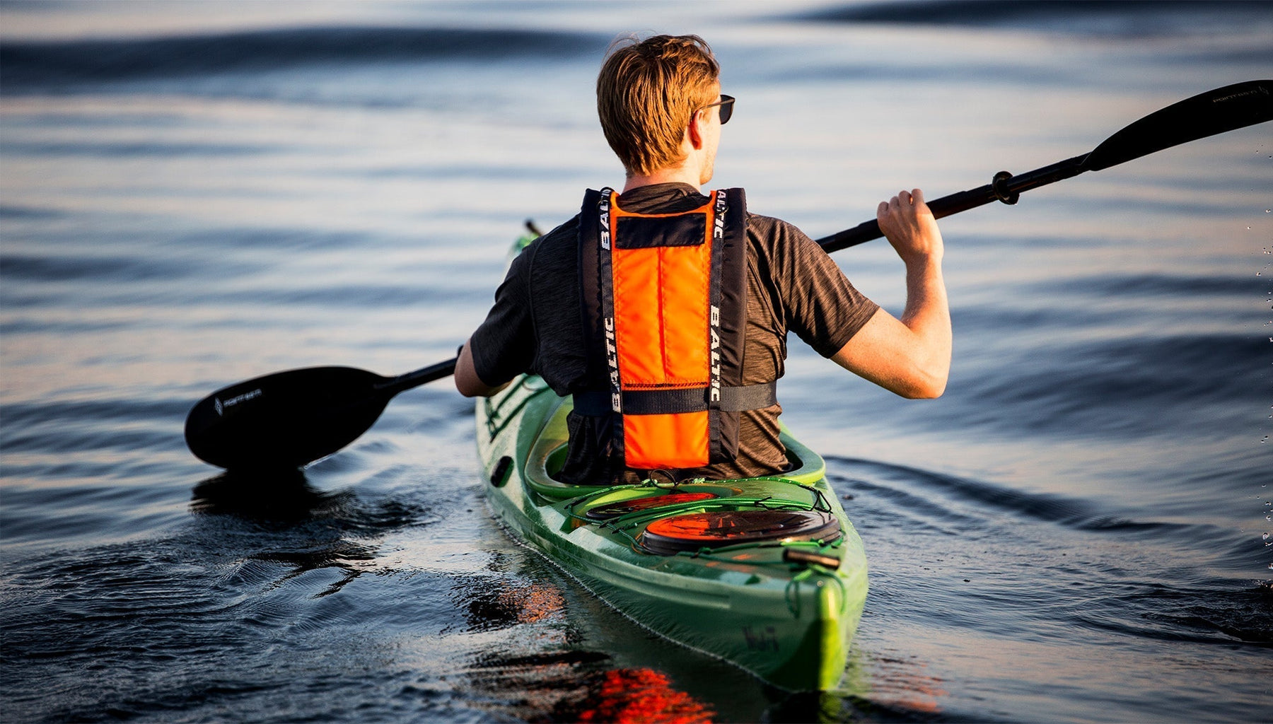 Bästa uppblåsbara flytvästen 2025 – för optimal trygghet och komfort ombord