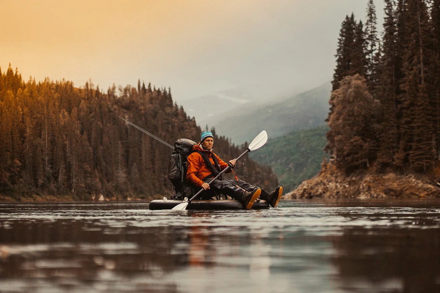 Skillnaden mellan touring- och sit-on-top-kajaker – vilken passar dig bäst?