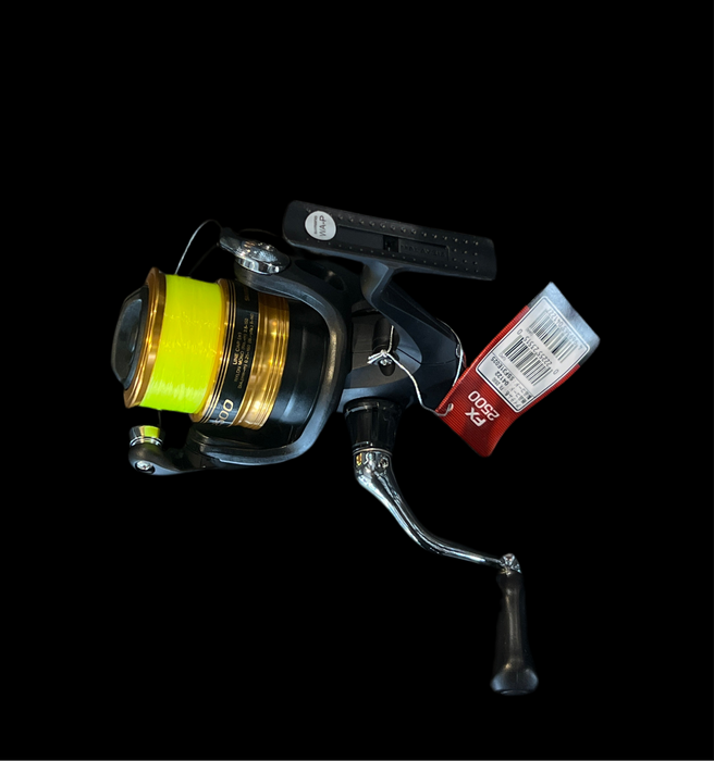 Shimano FX FC 2500 inklusive 0.26mm - 150m nylon lina