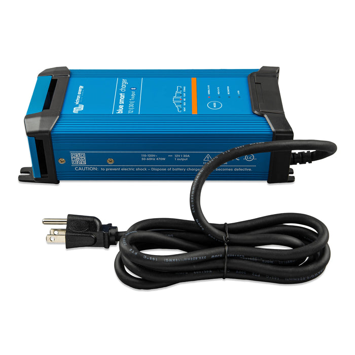 Victron Energy Blue Smart IP22 laddare 24/8, sedd framifrån