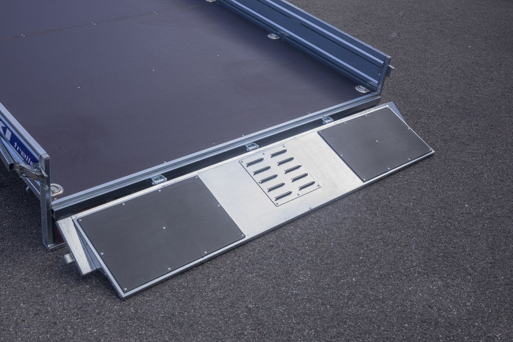 Tiki CP390-RB PRIME Bromsad släpvagn