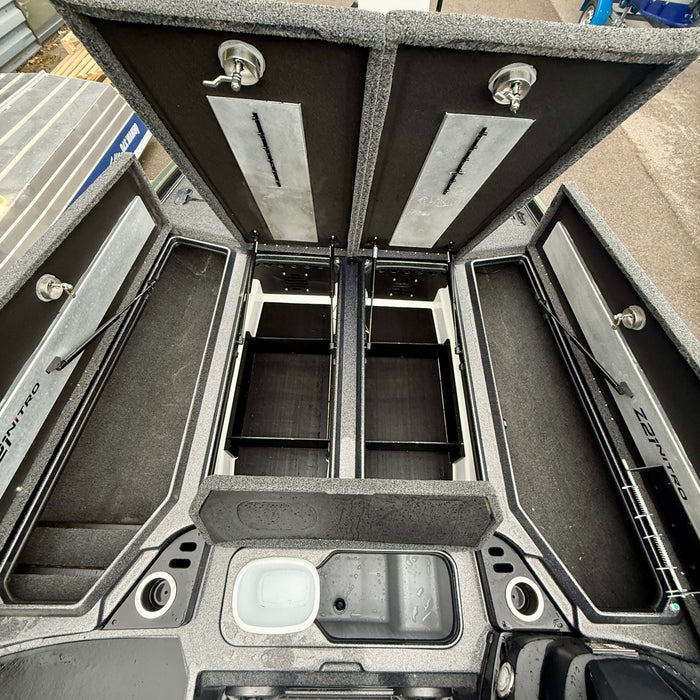Nitro Z21 XL - Mercury 300 PRO XS - Extremt fullutrustad - One of a kind