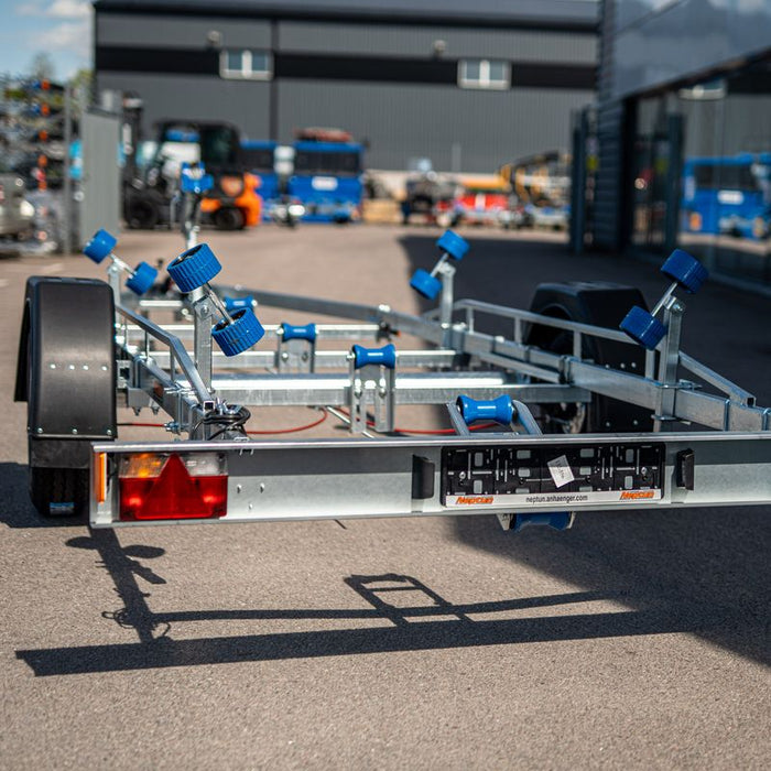 Neptun Navy 1300 Båttrailer