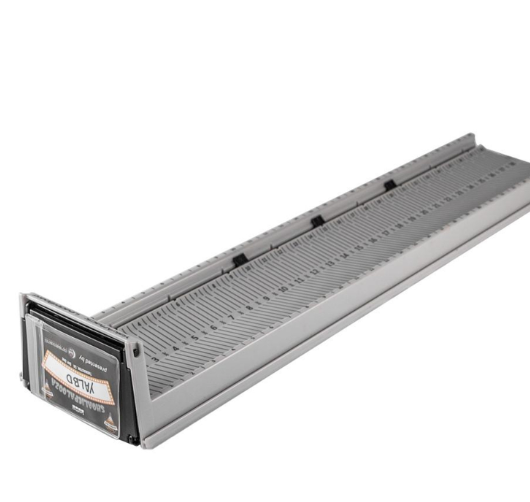 YackAttack LeaderBoard 71cm Mätbräda, Overcast Grey