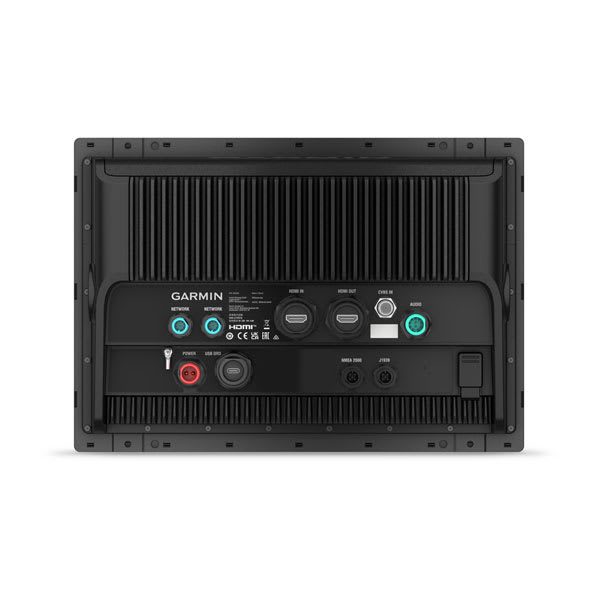 Garmin GPSMAP 9013 monterad i instrumentpanelen