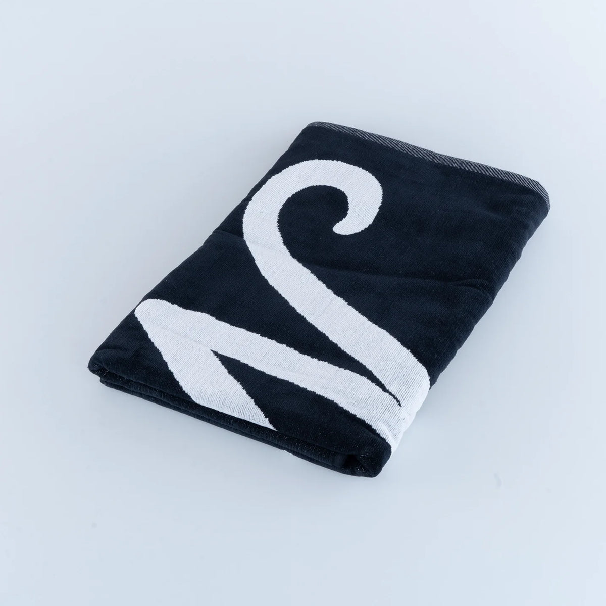 Black beach towel deals